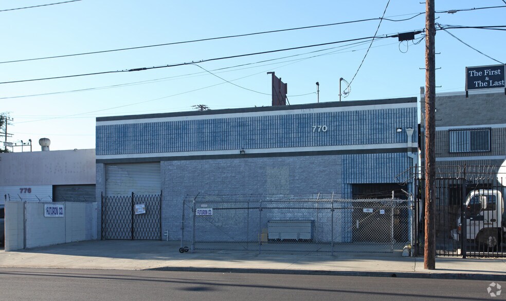 More Photos Of 770 E 17th St, Los Angeles Warehouse For Sale