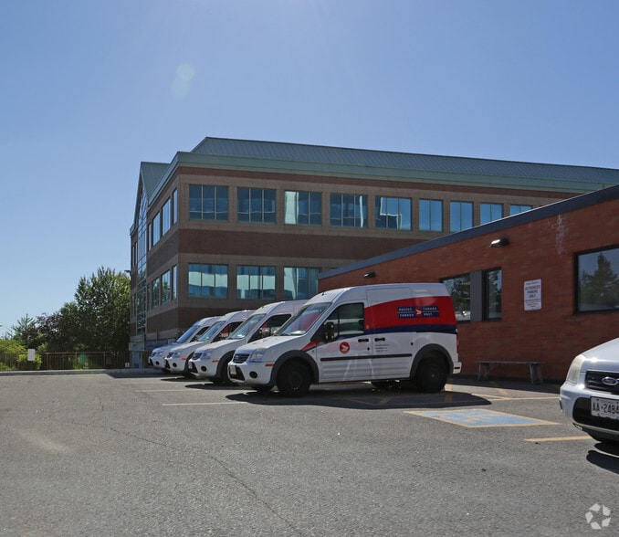 More Photos Of 701 Sheppard Ave E, Toronto Medical For Lease