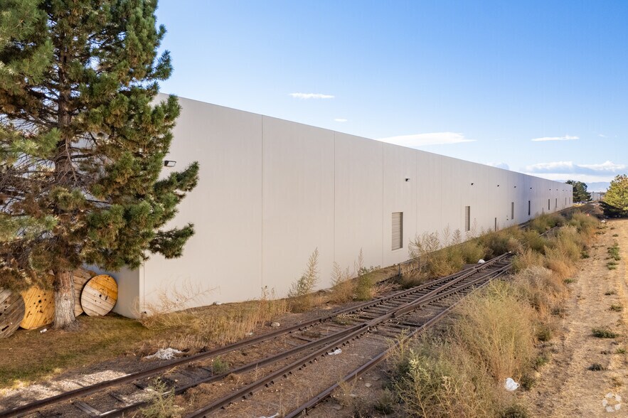 More Photos Of 14509 E 33rd Pl, Aurora Warehouse For Lease