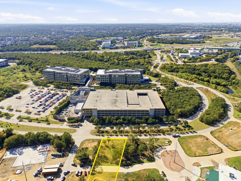 More Photos Of 1420 W Kirkwood Blvd, Southlake Office For Lease