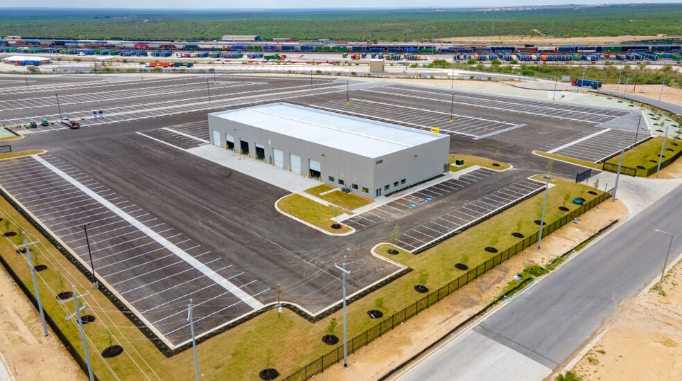 More Photos Of 12401 Jim Young Way, Laredo Land For Lease