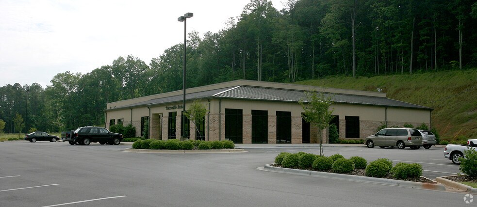 More Photos Of 4901 Deerfoot Pky, Trussville Health Club For Lease