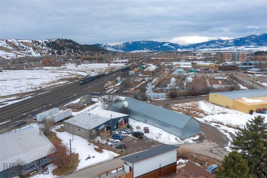 More Photos Of 725 E Cottonwood St, Bozeman Industrial For Sale