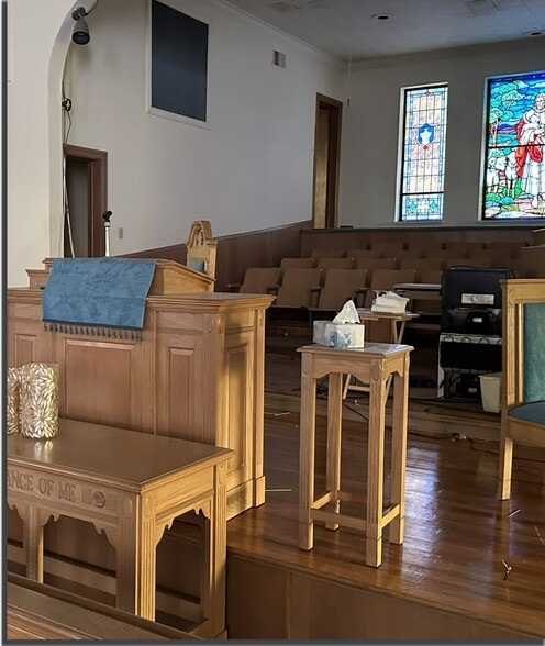 More Photos Of 200 Moir St, Eden Religious Facility For Sale