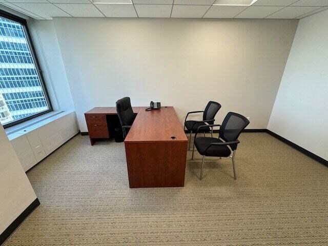 More Photos Of 110 E 59th St, New York Coworking Space