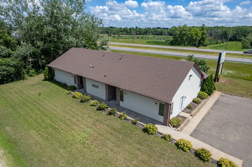 More Photos Of 16015 NE Central Ave, Ham Lake Office For Sale