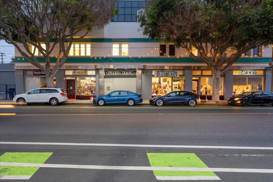 More Photos Of 2525 Main St, Santa Monica Office For Lease