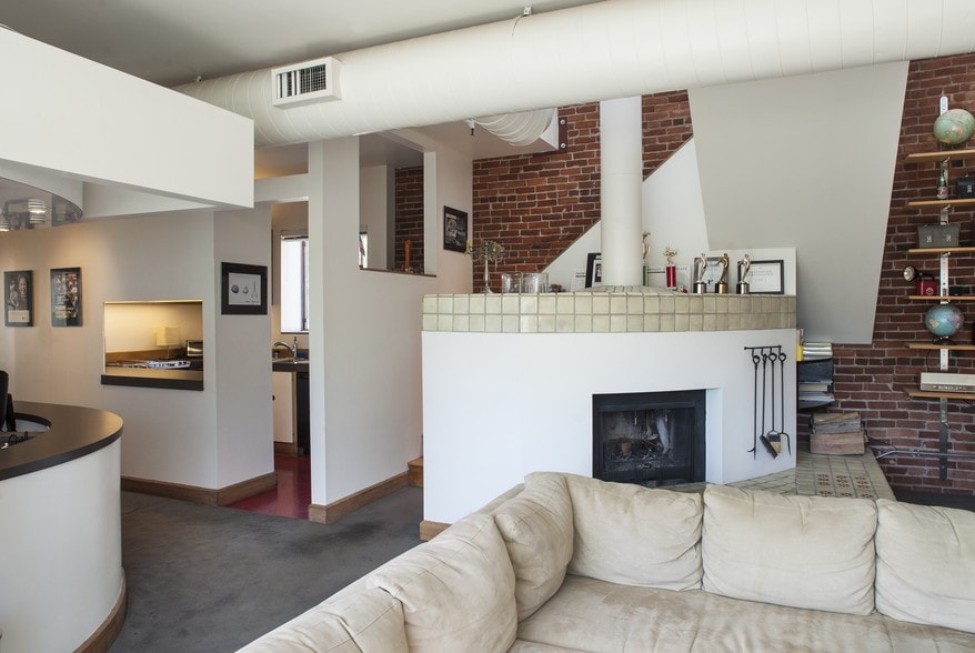 More Photos Of 71 SW Oak St, Portland Office For Lease