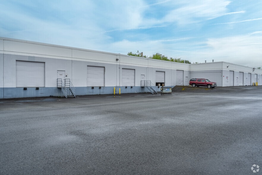 More Photos Of 22441-22477 72nd Ave S, Kent Unknown For Lease