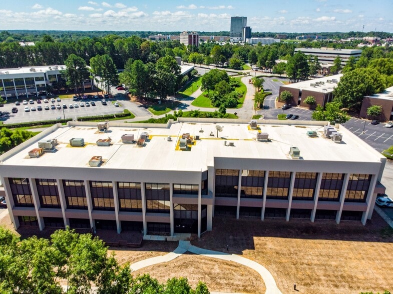 More Photos Of 1 Centerview Dr, Greensboro Unknown For Lease