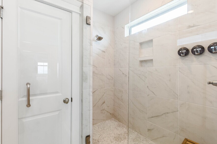 More Photos Of 191 Las Palmas Ln, Port St Joe Specialty For Sale