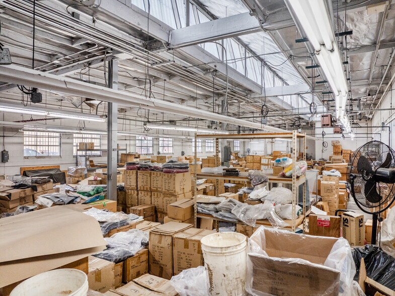 More Photos Of 313 S Raymond Ave, Alhambra Warehouse For Sale