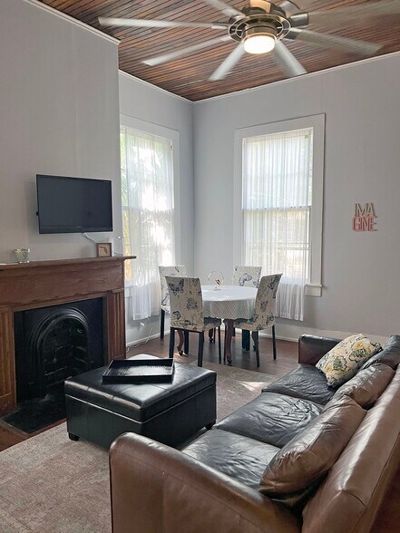 More Photos Of 522 N 7th Ave, Pensacola Multifamily For Sale