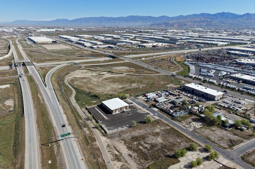 More Photos Of 2256 S 5700 W, West Valley City Warehouse For Lease