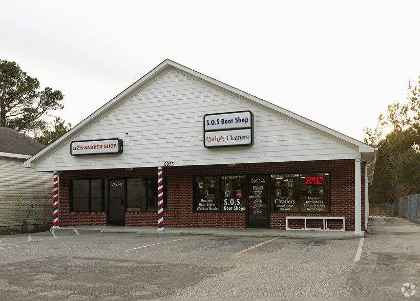 Primary Photo Of 5953 Yadkin Rd, Fayetteville Freestanding For Lease