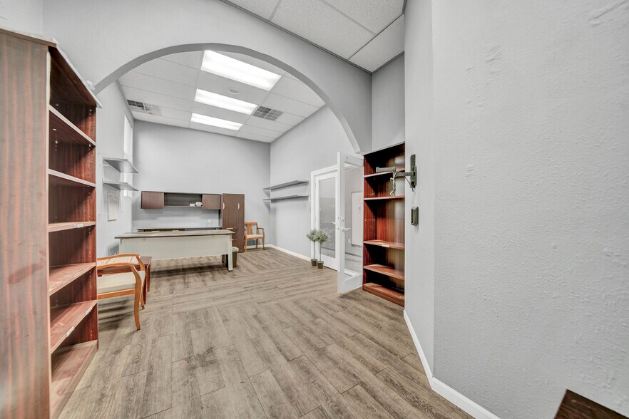 More Photos Of 333 E Channel St, Stockton Loft Creative Space For Sale