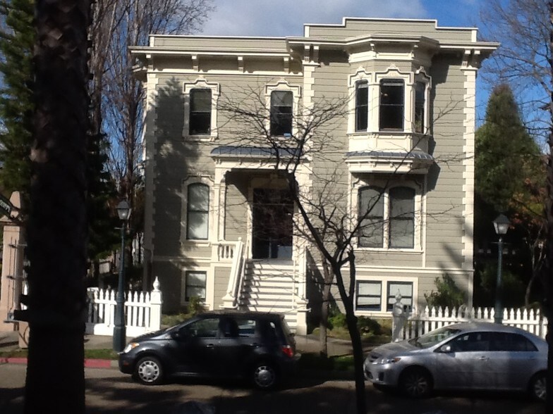 Primary Photo Of 1203 Preservation Park Way, Oakland Office For Lease