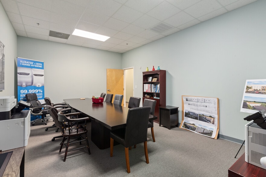 More Photos Of 129 Oakpark Dr, Mooresville Light Manufacturing For Lease
