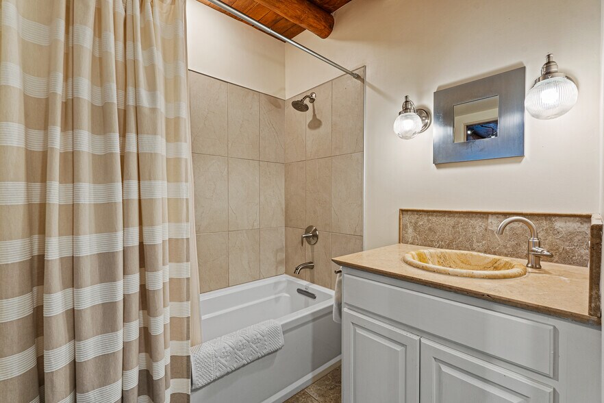 More Photos Of 1315 S St. Francis, Santa Fe Office For Sale