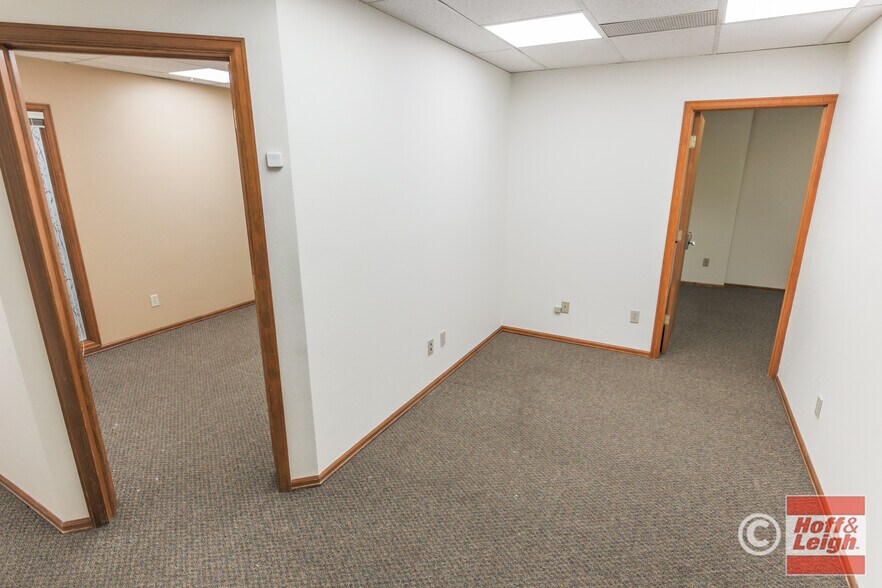 More Photos Of 6015 Lehman Dr, Colorado Springs Office For Sale