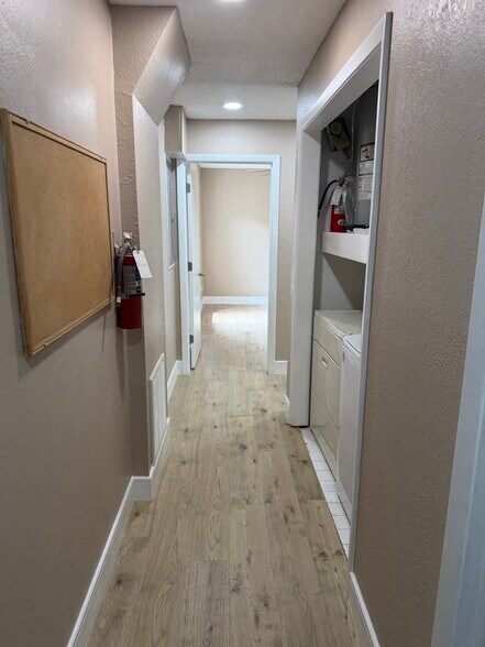 More Photos Of 35 Harbor Woods Cir, Safety Harbor Specialty For Sale