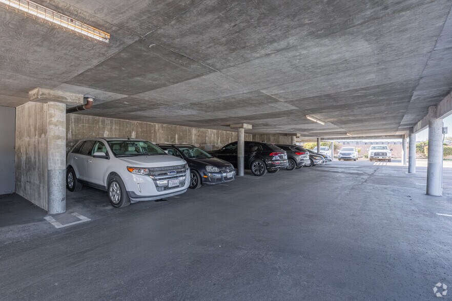 More Photos Of 8799 Balboa Ave, San Diego Office For Lease