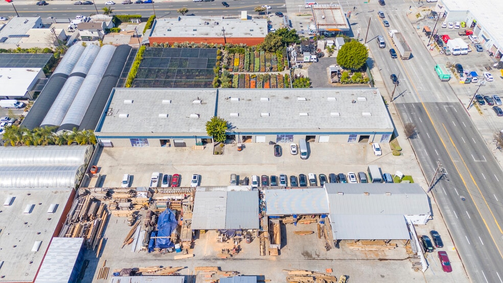 More Photos Of 1320 W El Segundo Blvd, Gardena Warehouse For Lease