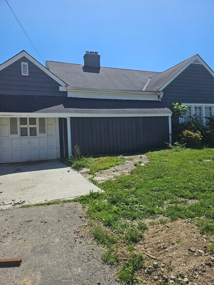 More Photos Of 9510 Seward Rd, Fairfield Warehouse For Sale