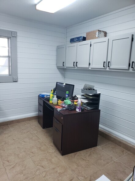 More Photos Of 3900 Shell Rd, Georgetown Land For Lease