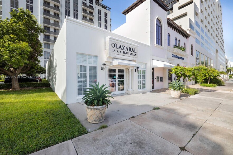 More Photos Of 520 Biltmore Way, Coral Gables Storefront Retail Office For Sale