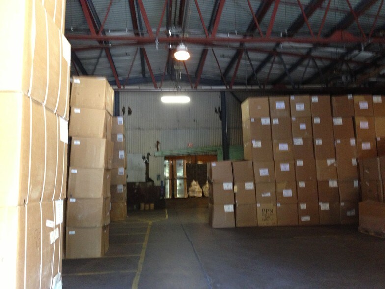 More Photos Of 157 Columbia St, Lee Warehouse For Sale