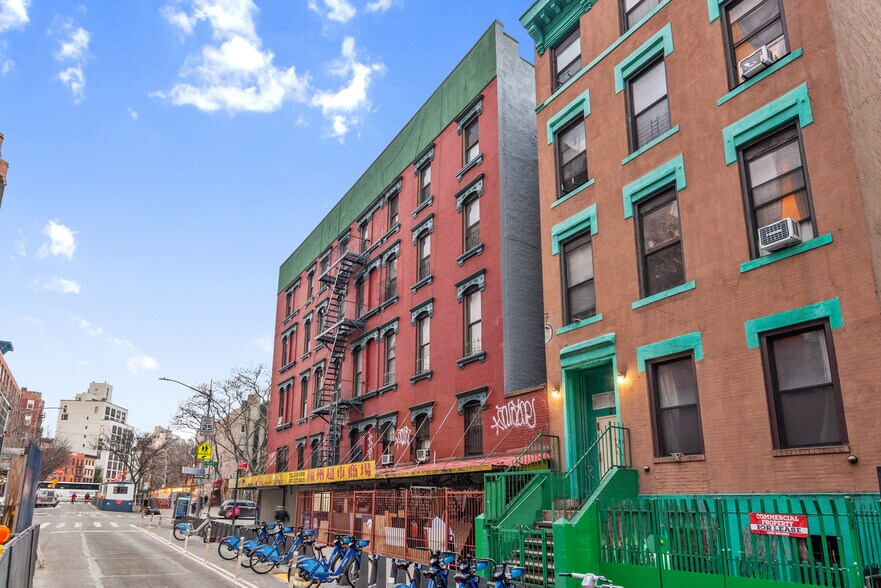 More Photos Of 21 Rutgers St, New York Apartments For Sale