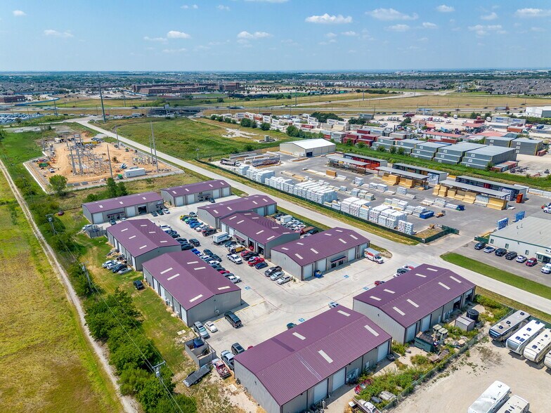 More Photos Of 1150 Blue Mound Rd W, Haslet Warehouse For Lease