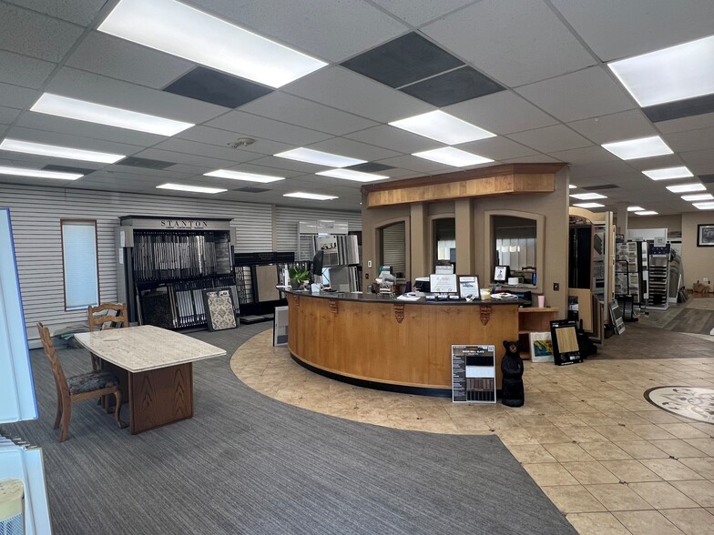 More Photos Of 2061-2095 W Hampden Ave, Englewood Industrial For Lease
