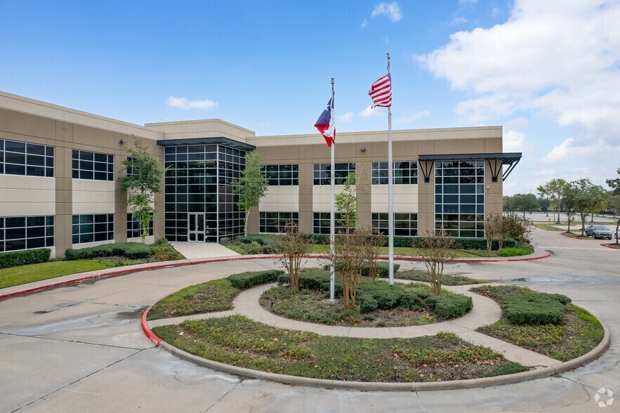 Primary Photo Of 785 Greens Pky, Houston Office For Sale