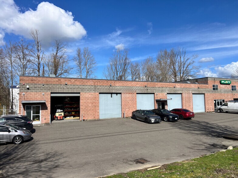 More Photos Of 7604 S 212th St, Kent Warehouse For Lease