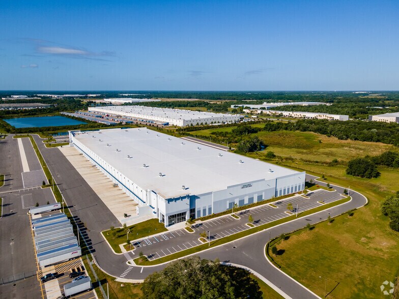 More Photos Of 5300 Allen K Breed Hwy, Lakeland Unknown For Lease