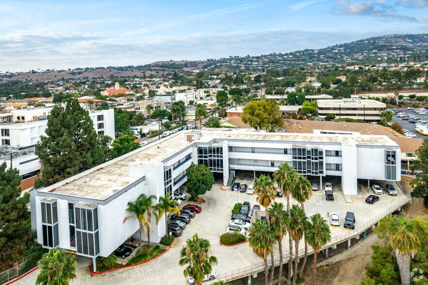 More Photos Of 1360 W 6th St, San Pedro Unknown For Lease