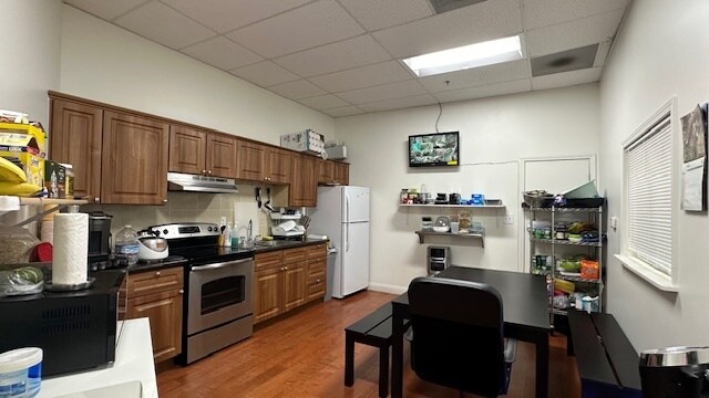 More Photos Of 3900-3912 S Broadway Pl, Los Angeles Manufacturing For Sale