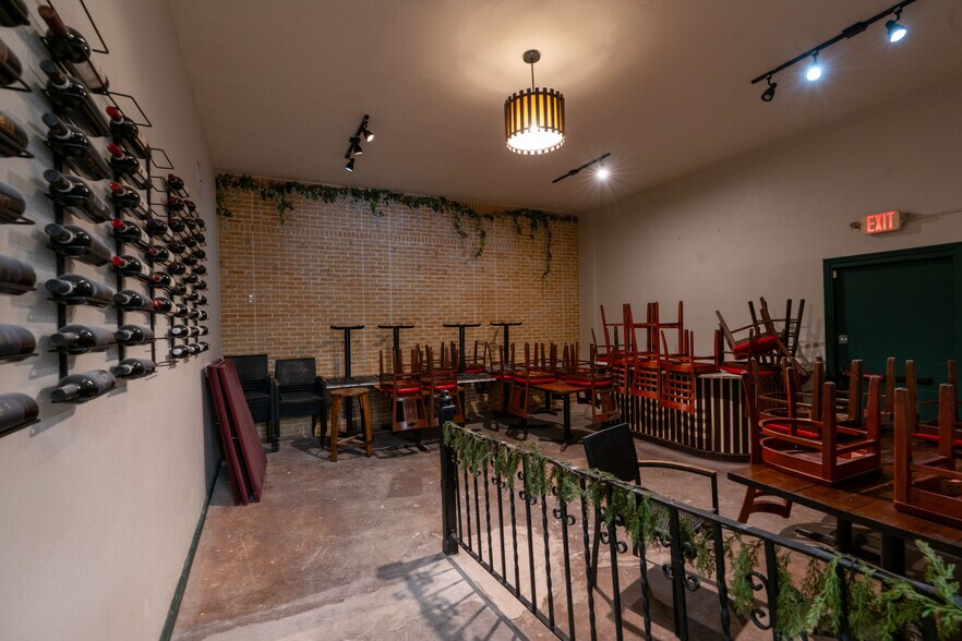 More Photos Of , Saint Pete Beach General Retail For Sale