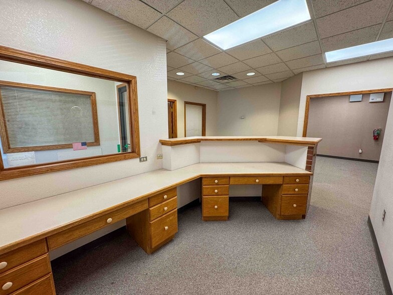 More Photos Of 2912 N Shields Blvd, Moore Manufacturing For Lease