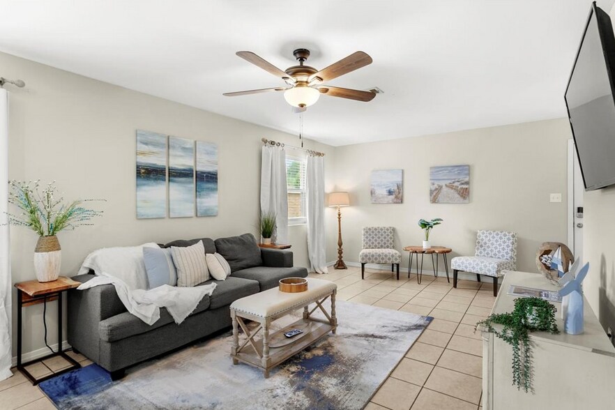 More Photos Of 485 Tegarden Rd, Gulfport Multifamily For Sale