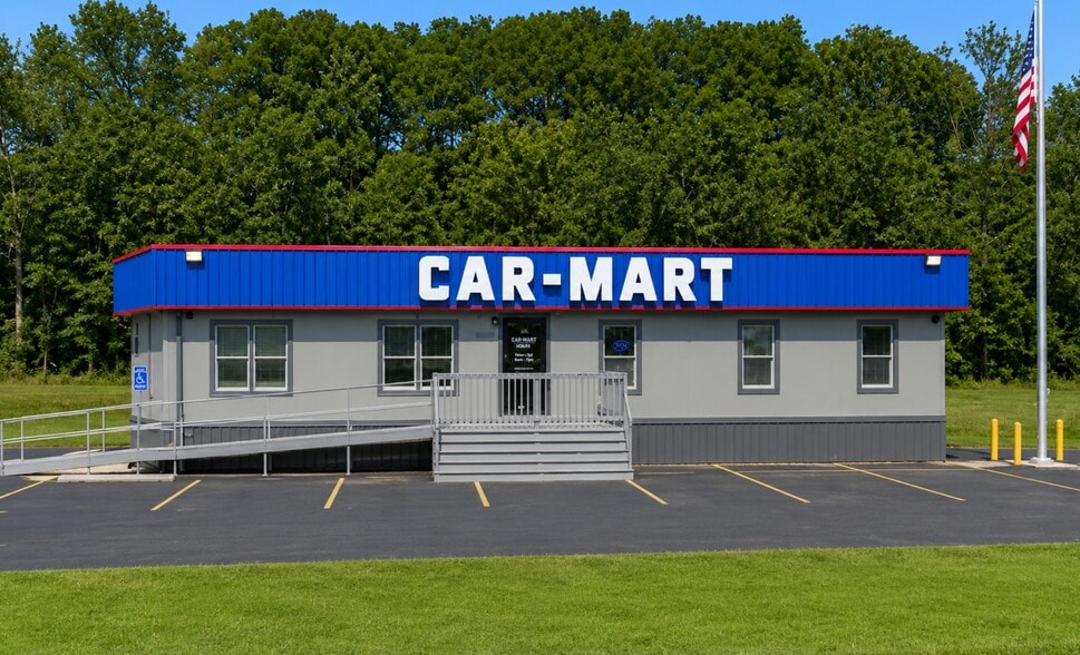 Primary Photo Of 5000 S Loop 256, Palestine Auto Dealership For Sale