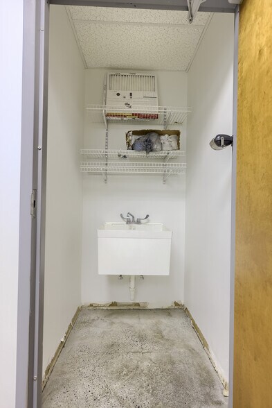 More Photos Of 9 Marietta Ave, Mount Joy Loft Creative Space For Lease