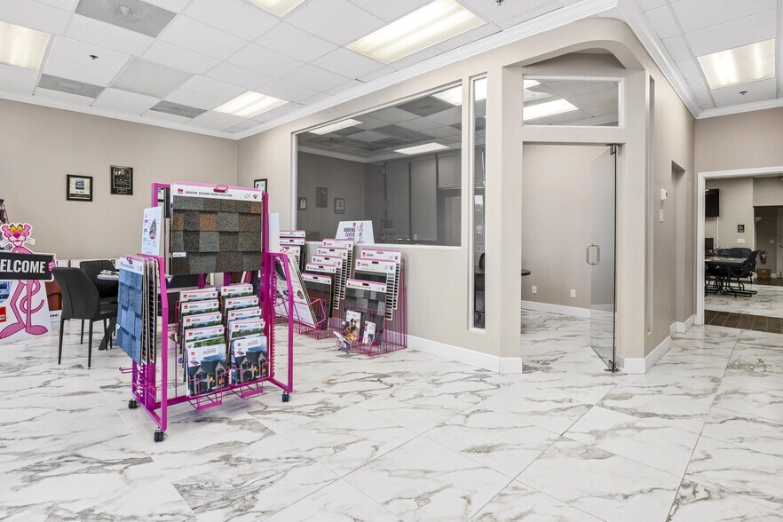 More Photos Of 7730 N Wickham Rd, Melbourne Office For Lease