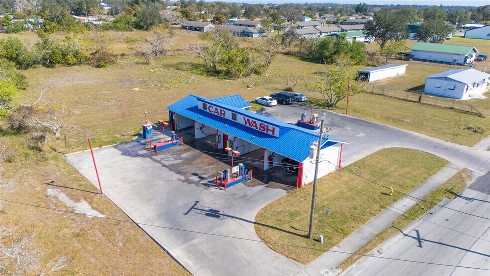 More Photos Of 1030 W Hal McRae Blvd, Avon Park Carwash For Sale