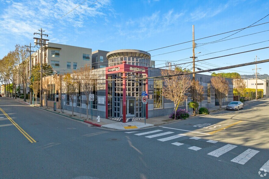 Primary Photo Of 6460 Hollis St, Emeryville Research And Development For Lease