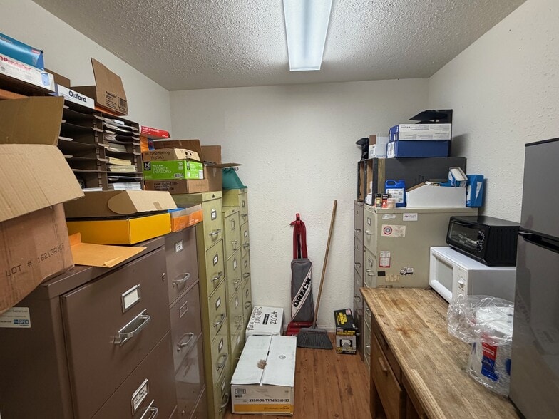 More Photos Of 24632 Narbonne Ave, Lomita Storefront For Sale