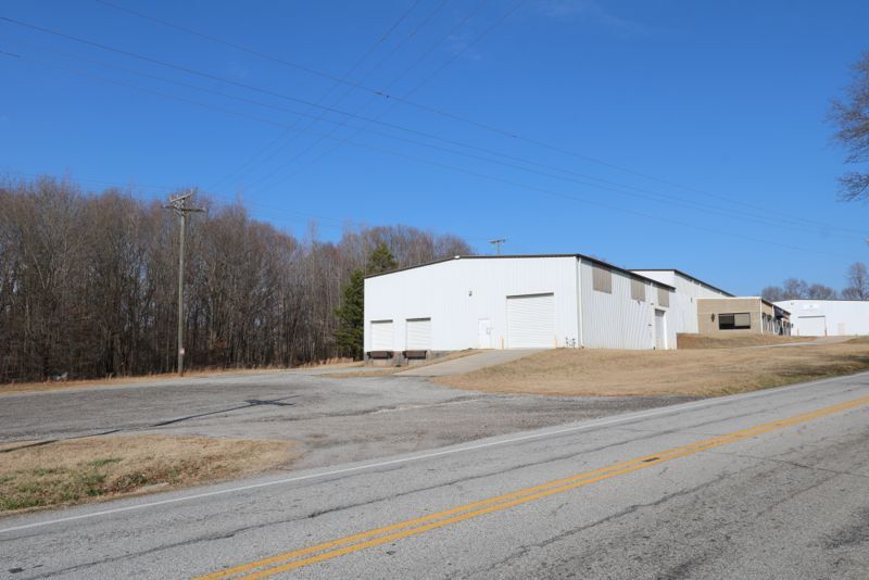 More Photos Of 3271 Brushy Creek Rd, Greer Warehouse For Lease