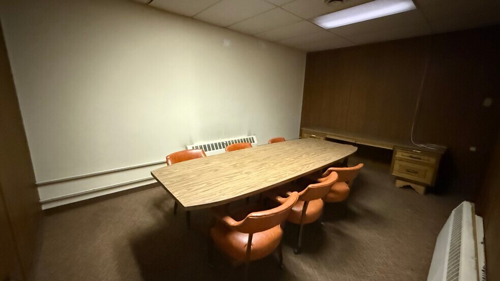 More Photos Of 1350 Balata St, Easton Warehouse For Sale